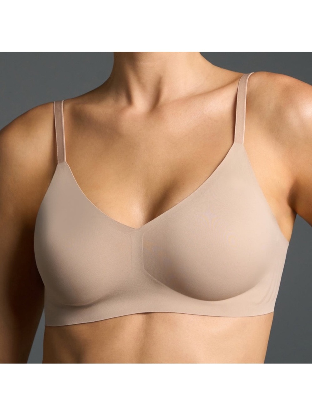 EBY relief wireless bra NEW nude medium